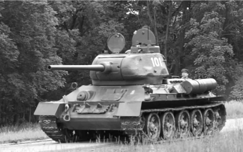   T – 34  w Jagodzinie 